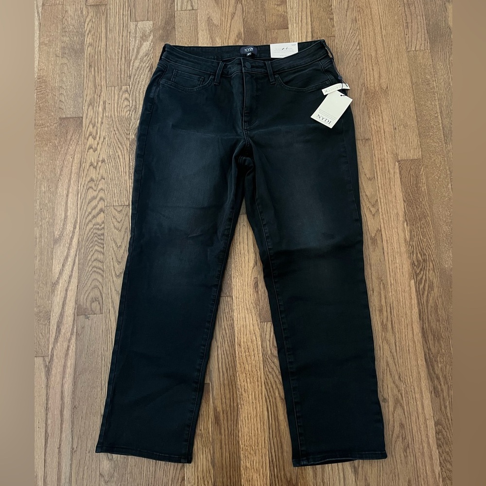 NYDJ Black relaxed slender legend jeans size 10p NEW